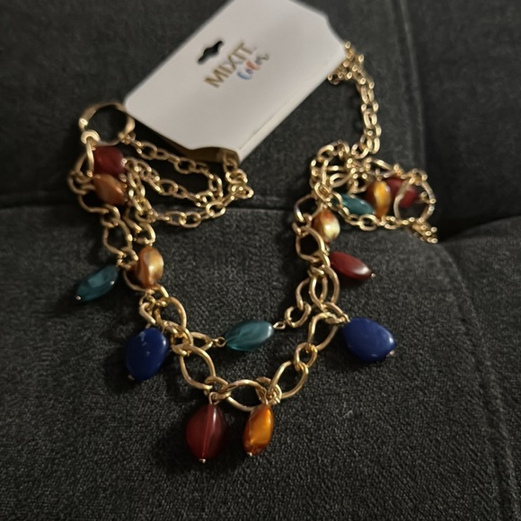 NWT trendy fun necklace by MIXIT color in gold tone - Picture 2 of 5